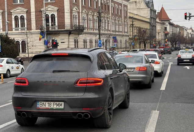 Porsche 95B Macan Turbo MkI Exclusive Performance Edition