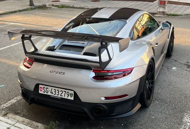Porsche 991 GT2 RS Weissach Package