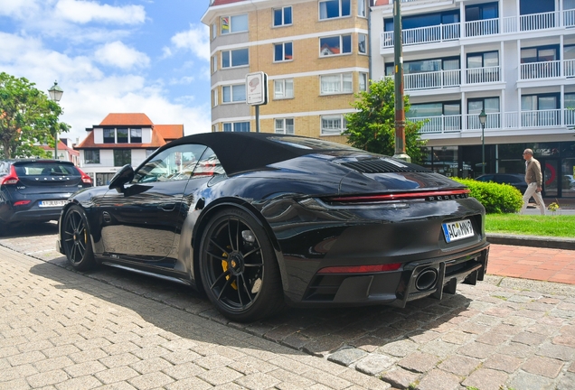 Porsche 992 Carrera 4 GTS Cabriolet MkI TechArt