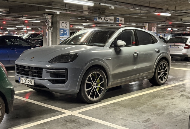 Porsche Cayenne Coupé Turbo E-Hybrid