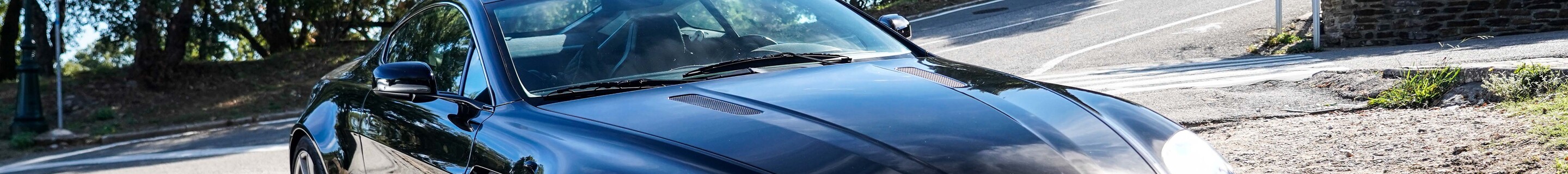 Aston Martin V8 Vantage
