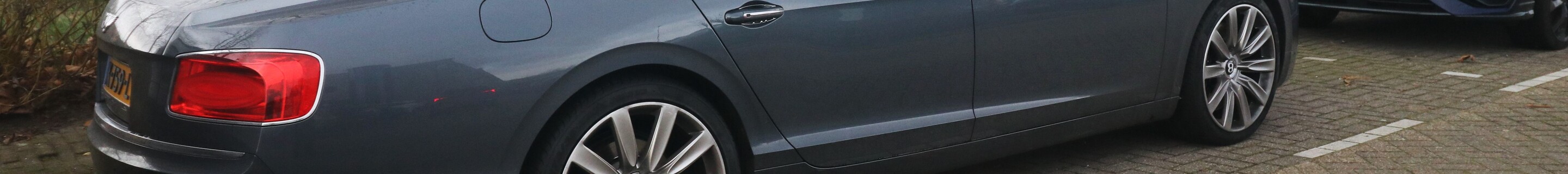 Bentley Flying Spur W12