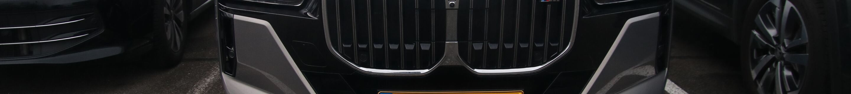 BMW M760e xDrive
