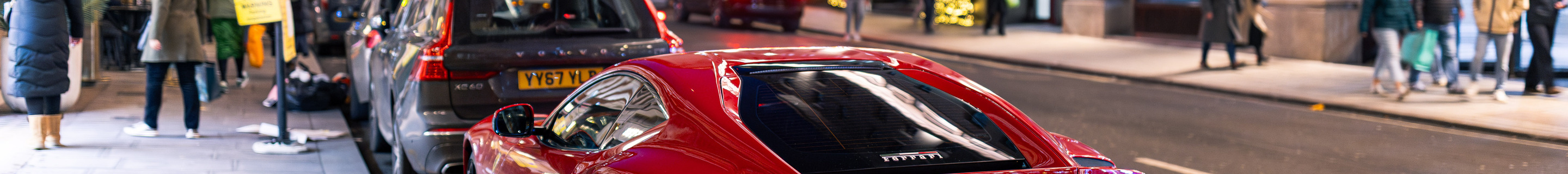 Ferrari 812 Superfast