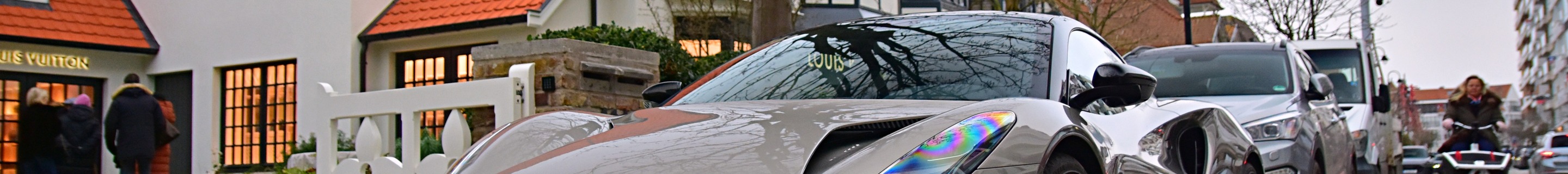 Lotus Emira