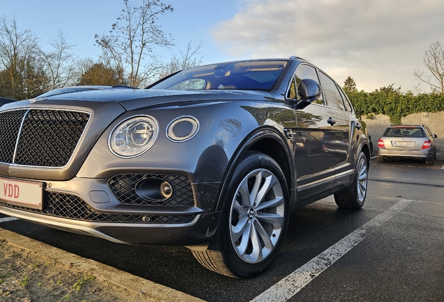Bentley Bentayga V8