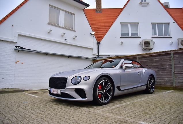 Bentley Continental GTC 2019
