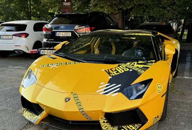 Lamborghini Aventador LP700-4 Roadster