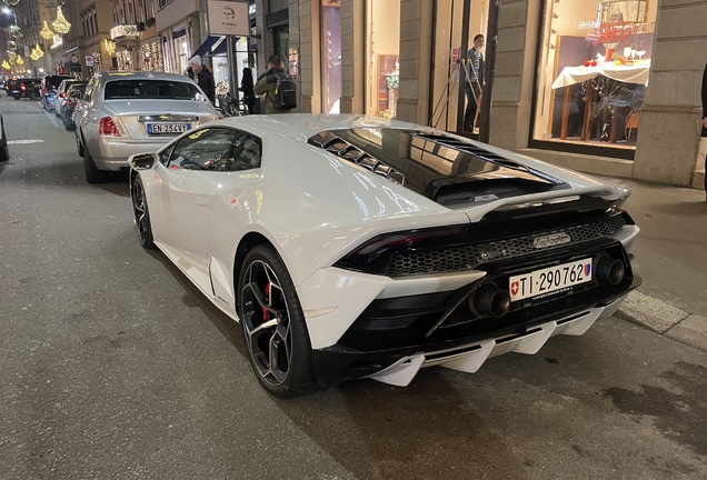 Lamborghini Huracán LP640-4 EVO
