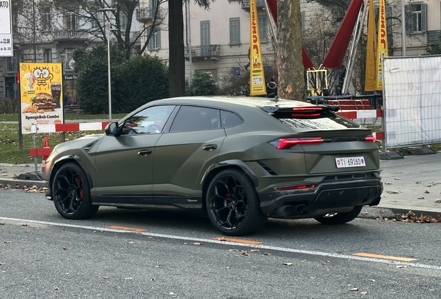 Lamborghini Urus Performante