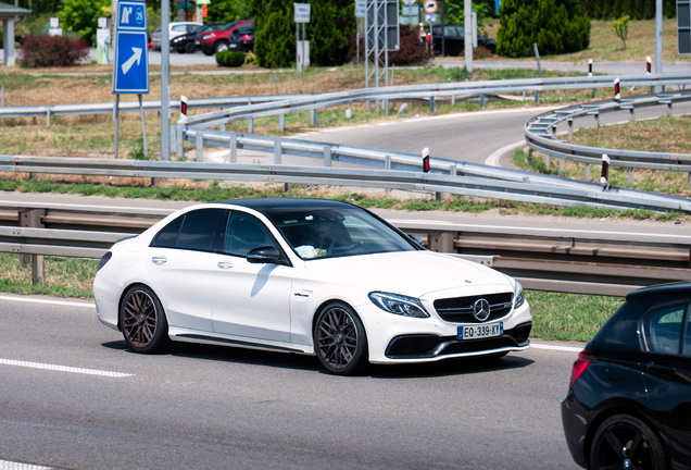 Mercedes-AMG C 63 S W205
