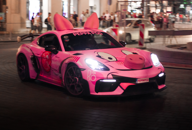 Porsche 718 Cayman GT4 RS Weissach Package