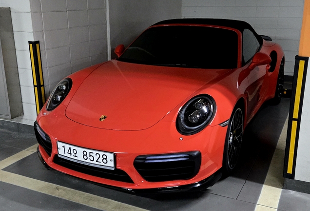 Porsche 991 Turbo S Cabriolet MkII