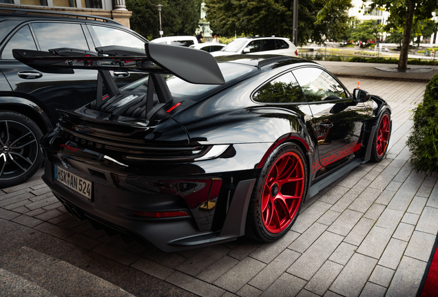Porsche 992 GT3 RS MkI Weissach Package