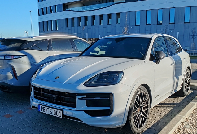 Porsche 9YA Cayenne GTS MkII