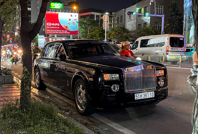 Rolls-Royce Phantom EWB