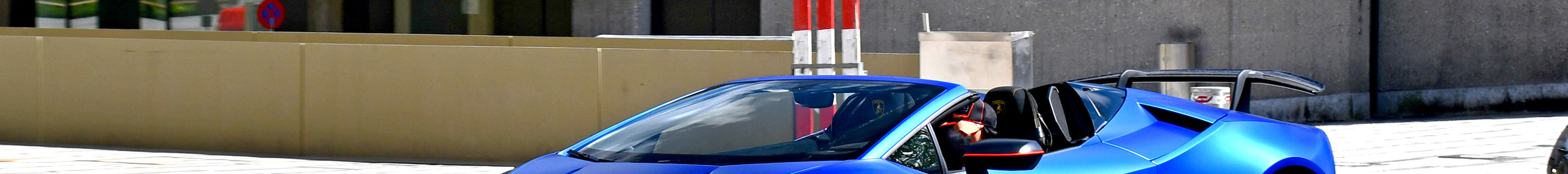 Lamborghini Huracán LP640-4 Performante Spyder