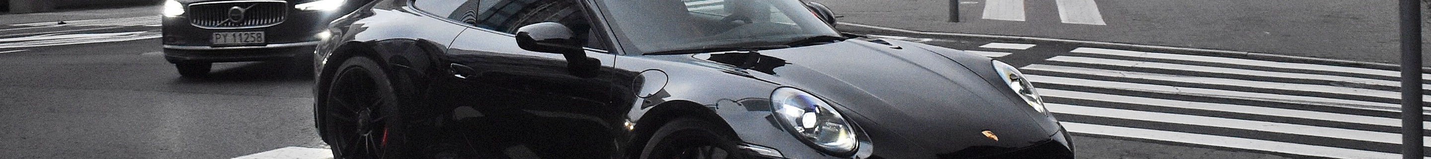 Porsche 992 Carrera 4 GTS MkI