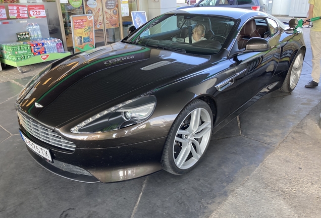 Aston Martin DB9 2013