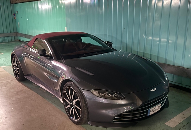 Aston Martin V8 Vantage Roadster 2020