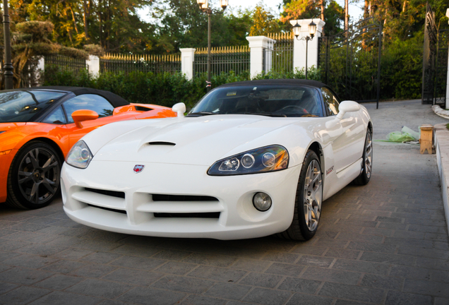 Dodge Viper SRT-10 Roadster White Mamba Edition