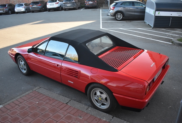 Ferrari Mondial T Cabriolet