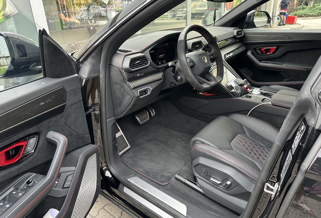 Lamborghini Urus Performante