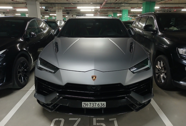 Lamborghini Urus Performante