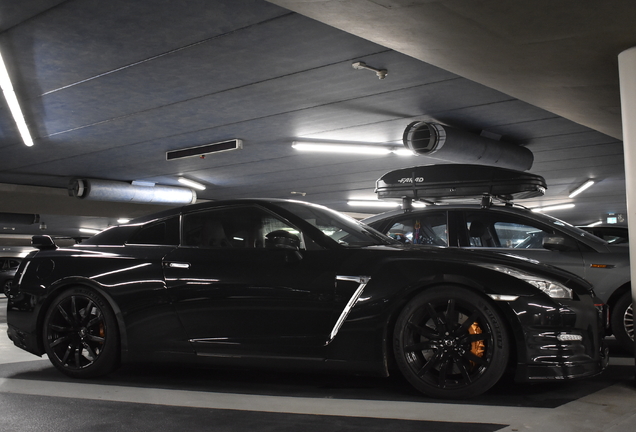 Nissan GT-R 2014