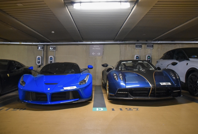 Pagani Huayra Roadster