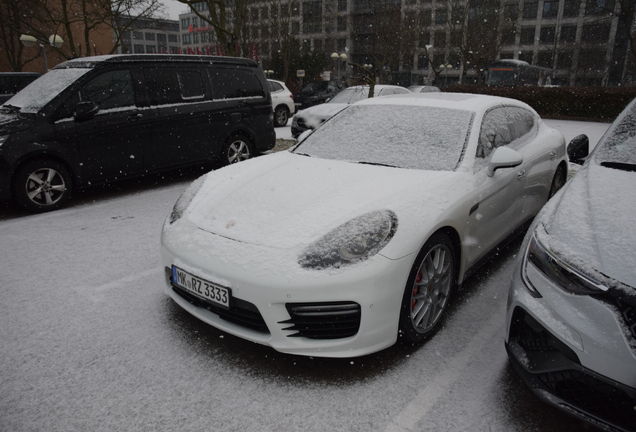 Porsche 970 Panamera GTS MkII