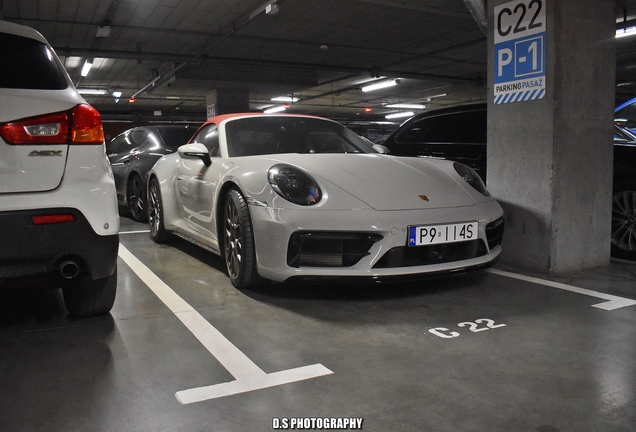 Porsche 992 Carrera 4S Cabriolet MkI