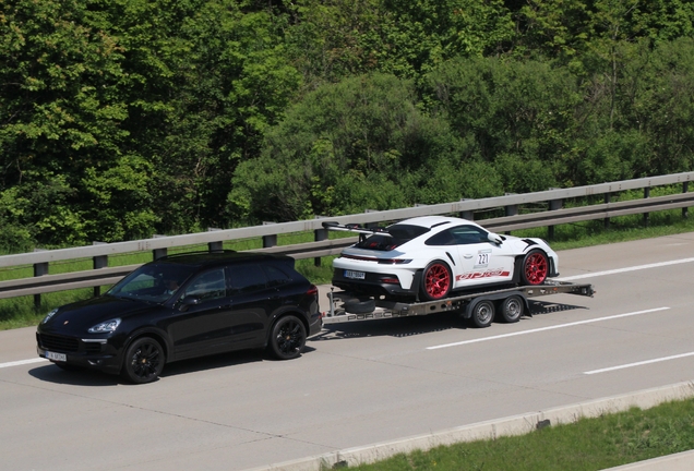 Porsche 992 GT3 RS MkI
