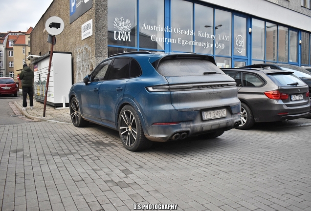 Porsche 9YA Cayenne GTS MkII