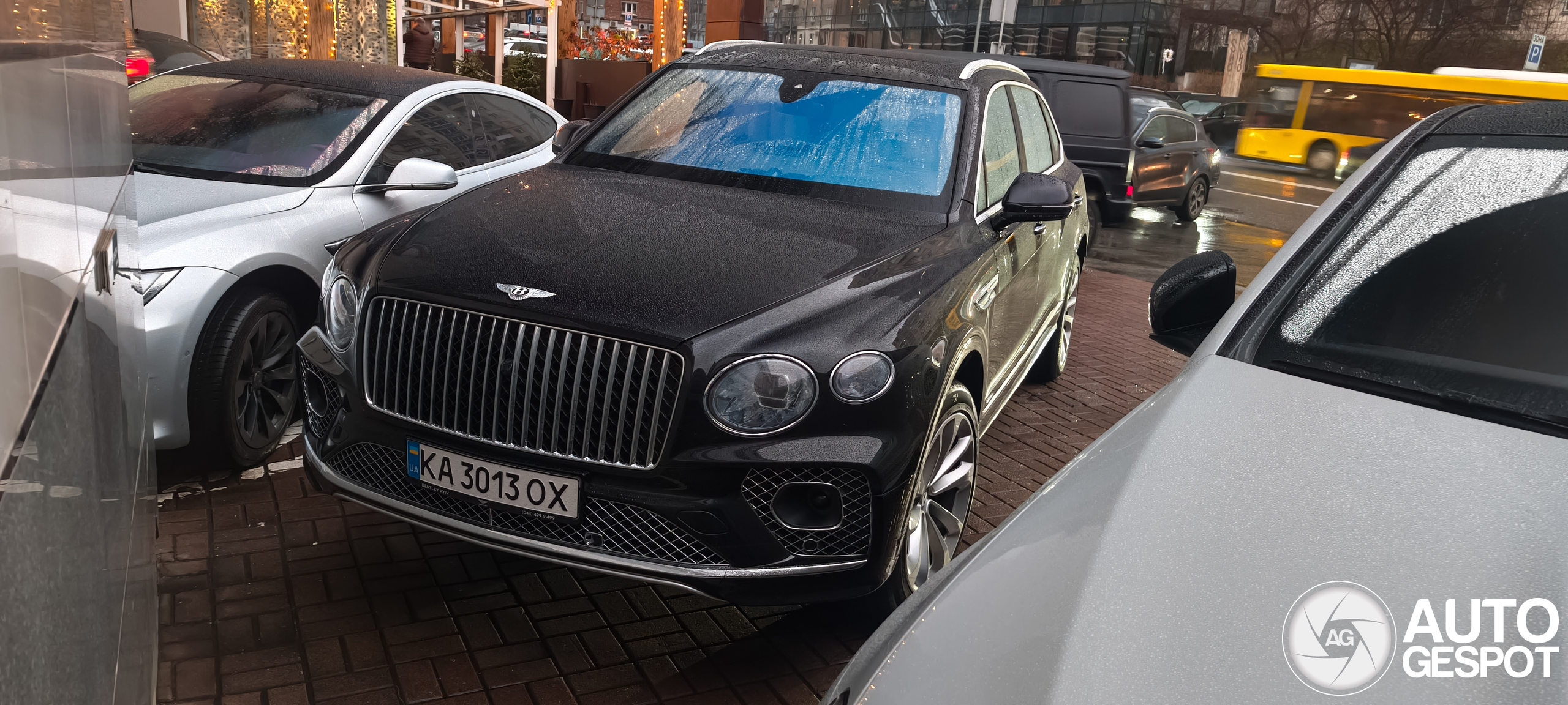 Bentley Bentayga Azure EWB First Edition