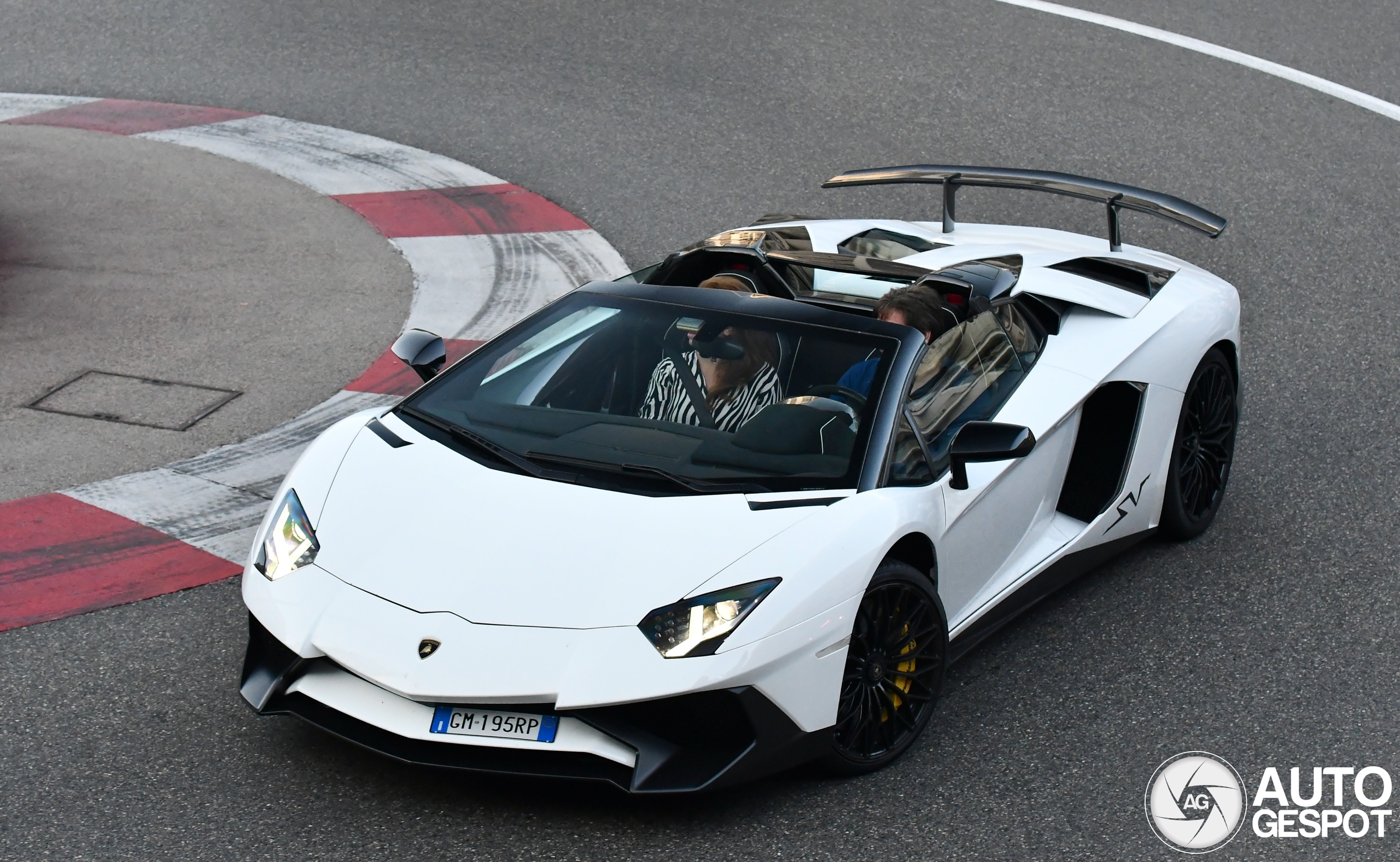 Lamborghini Aventador LP750-4 SuperVeloce Roadster