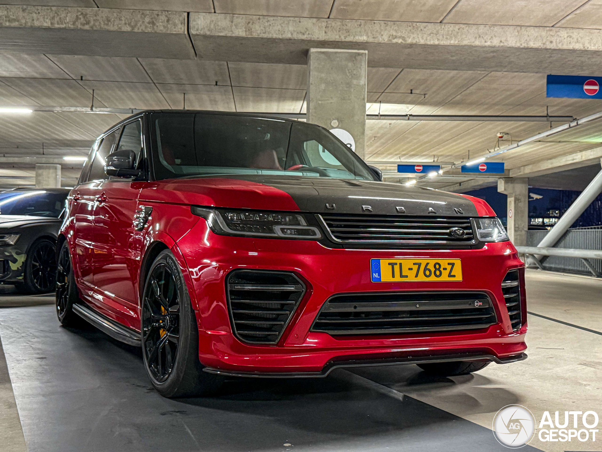 Land Rover Urban Edition Land Rover Urban Range Rover Sport SVR 2018 Carbon Edition - 01 January ...