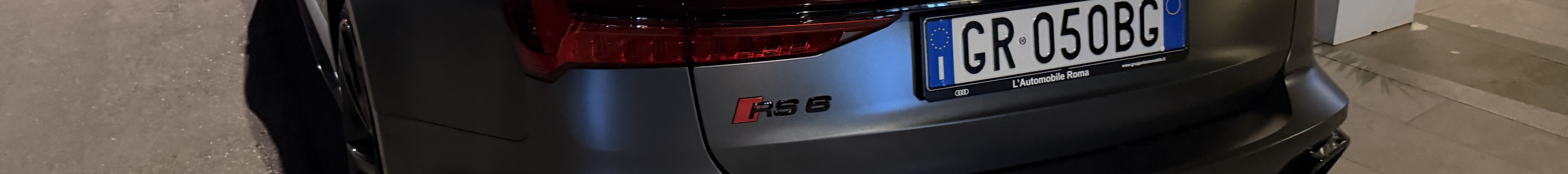 Audi RS6 Avant C8