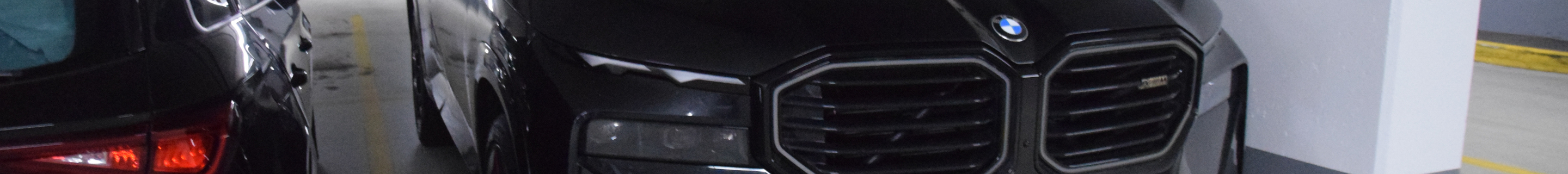 BMW XM G09