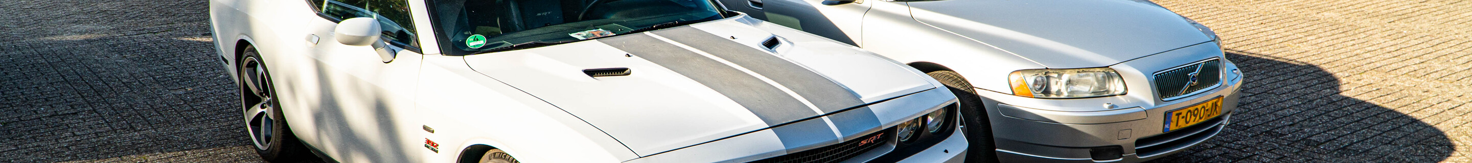 Dodge Challenger SRT-8 392
