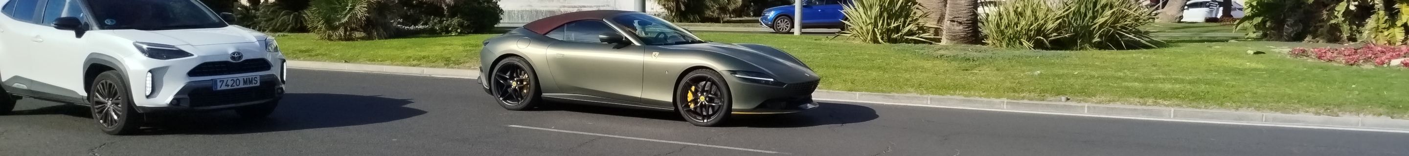 Ferrari Roma Spider