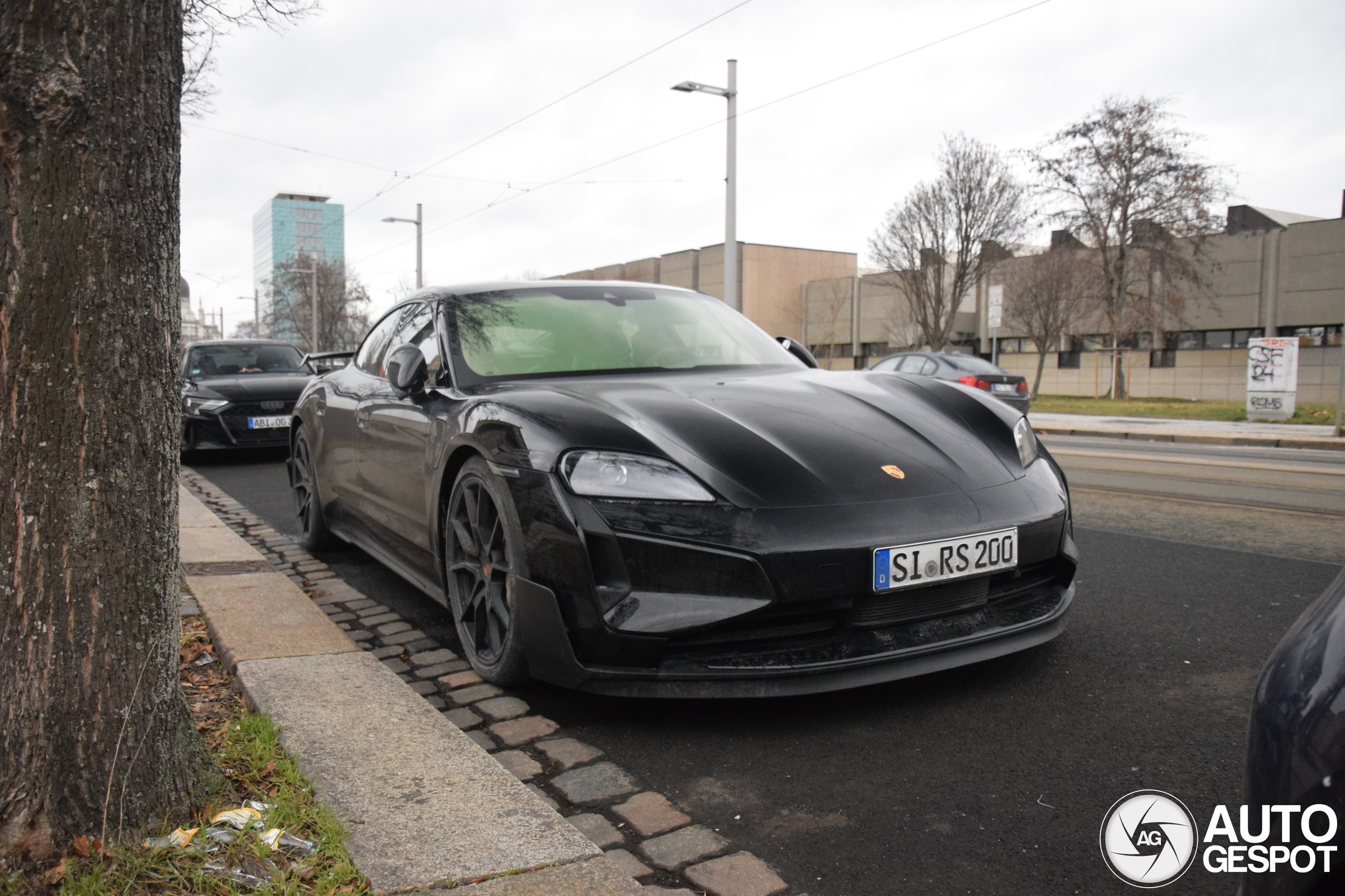 Porsche Taycan Turbo GT Weissach Package