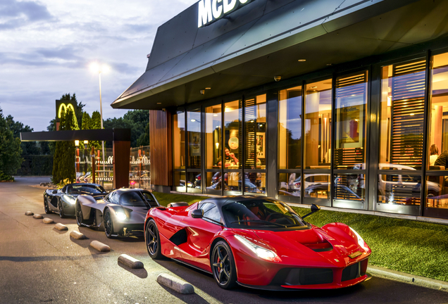 Aston Martin Valkyrie