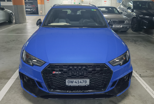 Audi RS4 Avant B9