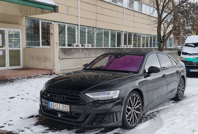 Audi S8 D5