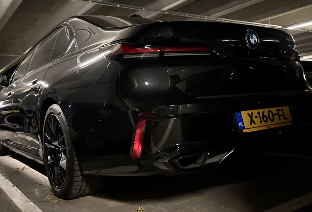 BMW M760e xDrive