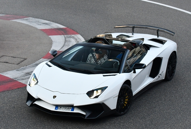Lamborghini Aventador LP750-4 SuperVeloce Roadster