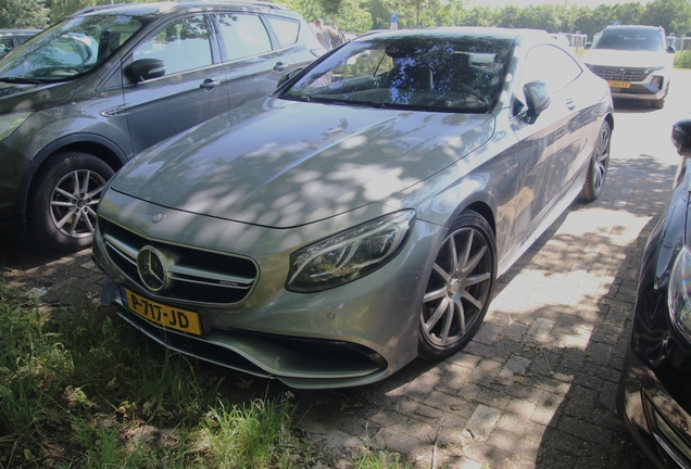 Mercedes-AMG S 63 Coupé C217