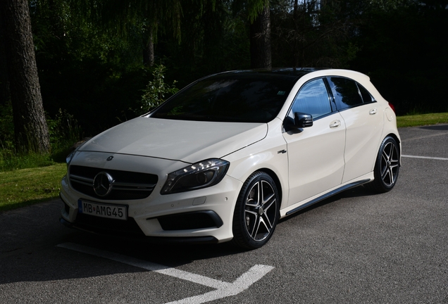 Mercedes-Benz A 45 AMG
