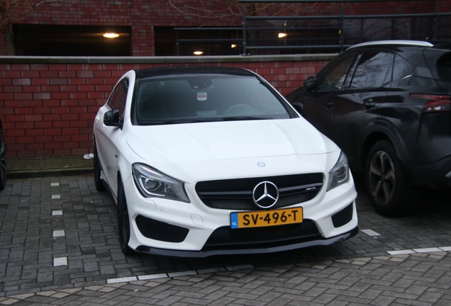 Mercedes-Benz CLA 45 AMG C117